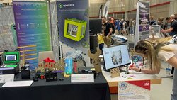 Bild eines Standes auf der Maker Fair Hannover