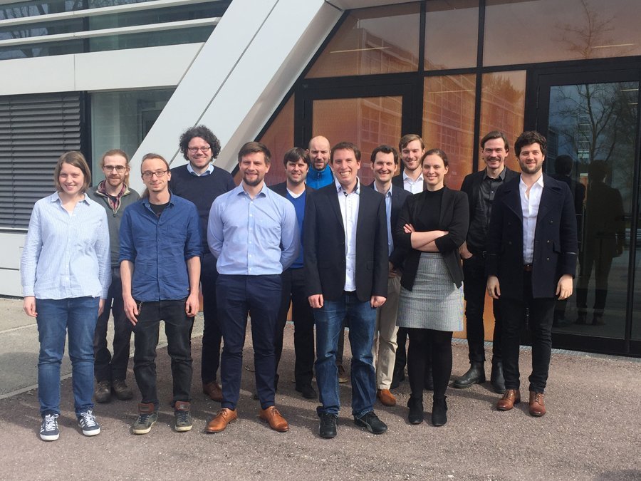 Gruppenbild Leiter und Mitglieder der Quantum Futur-Nachwuchsgruppen