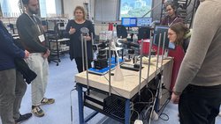 Personengruppe bei Labortour