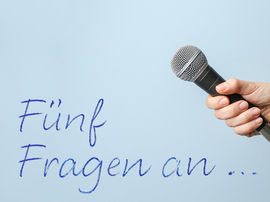 Titelbild des Fragenformates "Fünf Fragen an..."