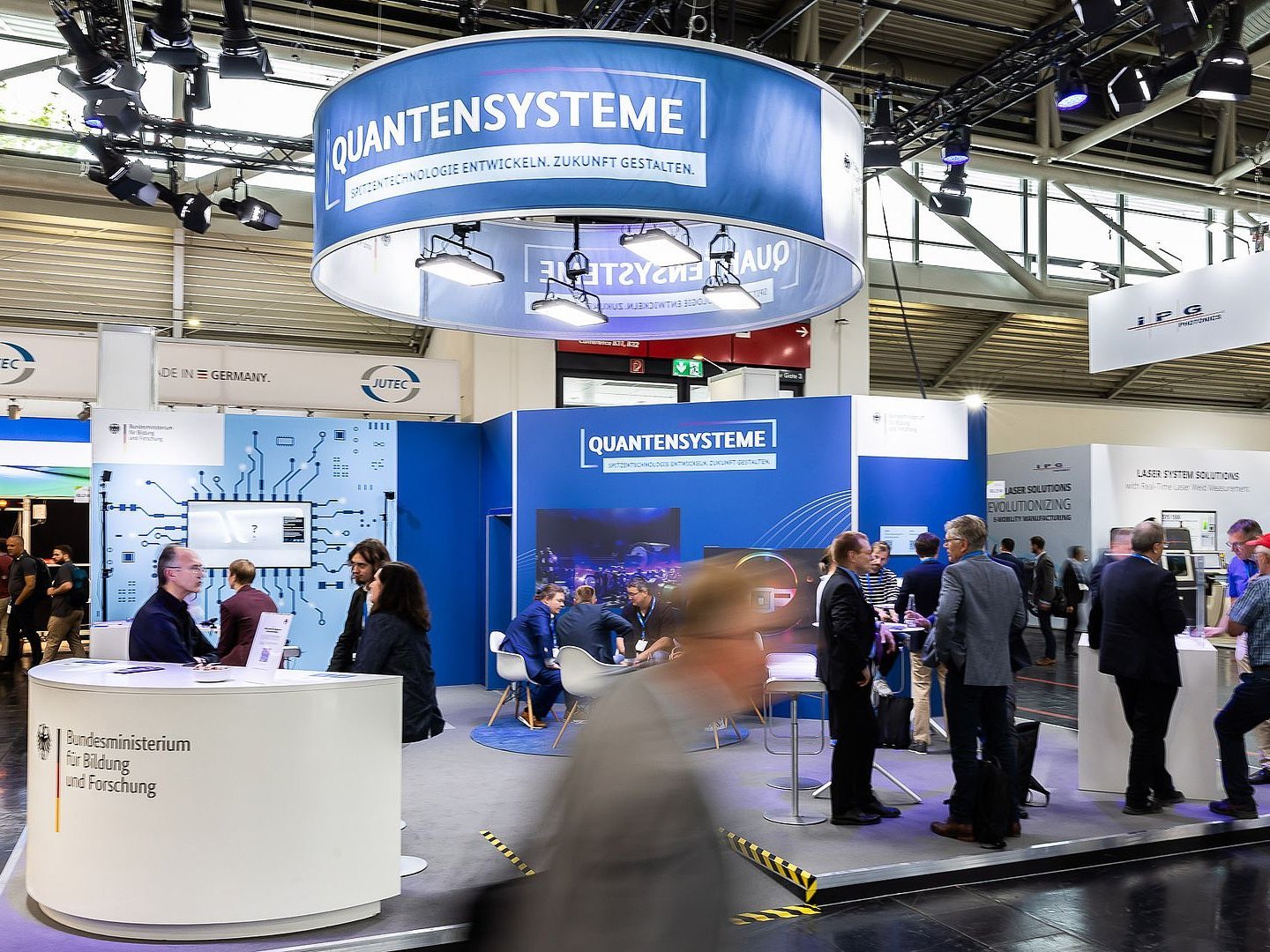 Übersichtsbild Messestand BMBF