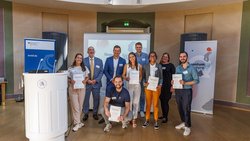 Gruppenbild Gewinnerteam des Pitch Contests 