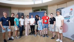 Gruppenfoto des Gewinnerteams