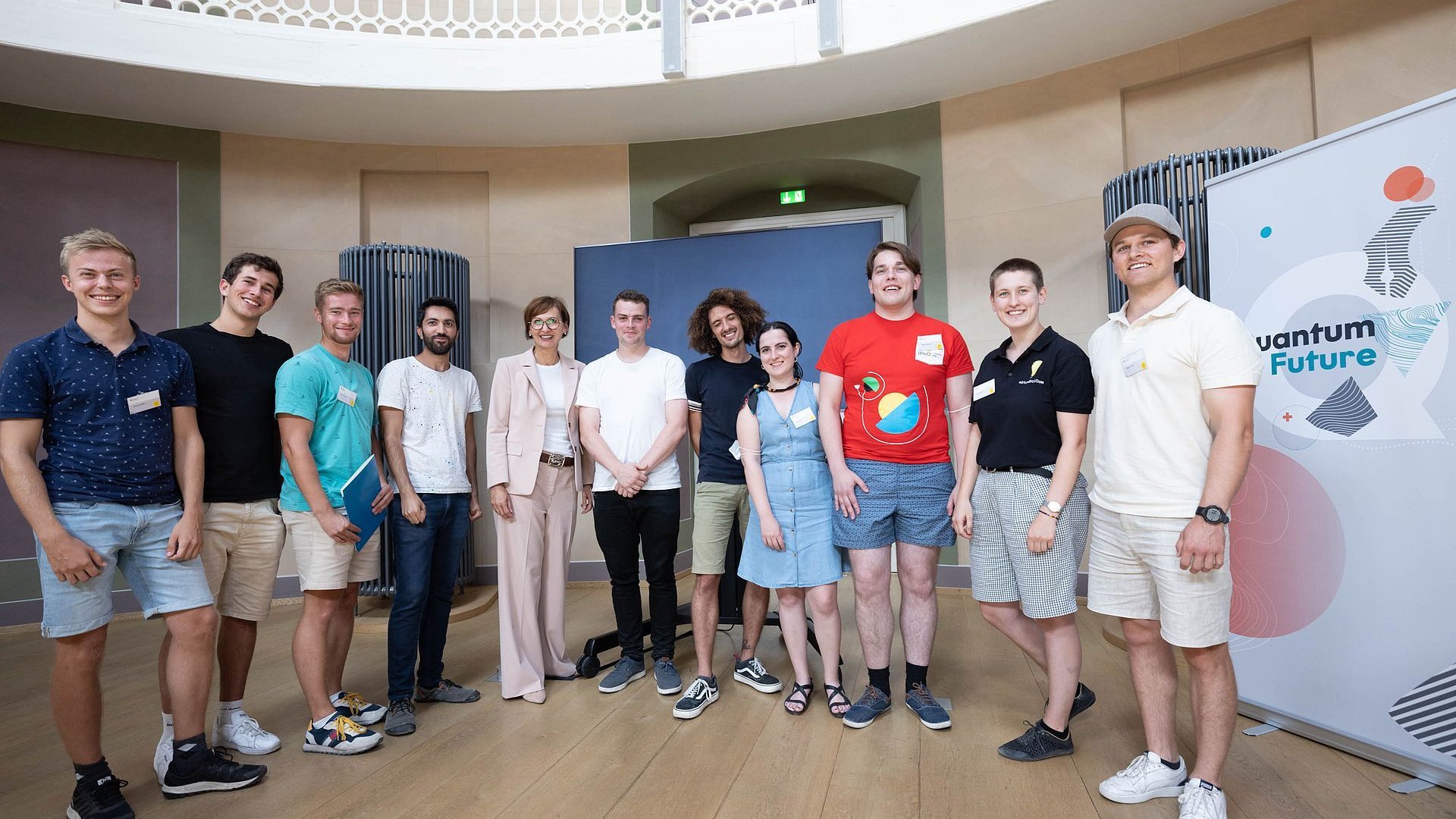Gruppenfoto des Gewinnerteams