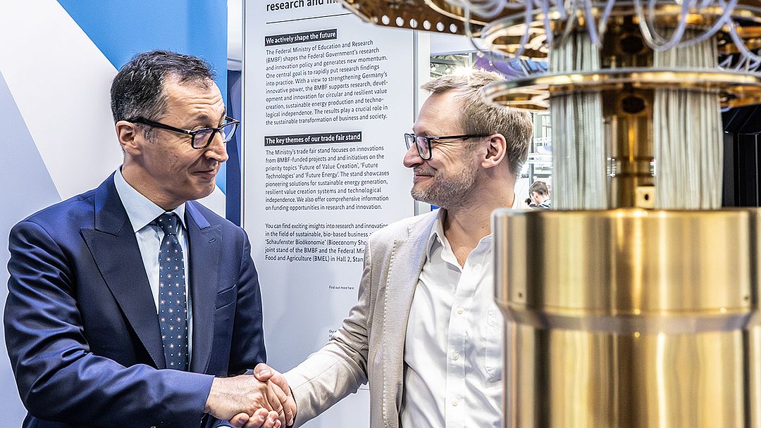 Erfolgreiche BMFTR-Quantenaktivitäten auf der Hannover Messe