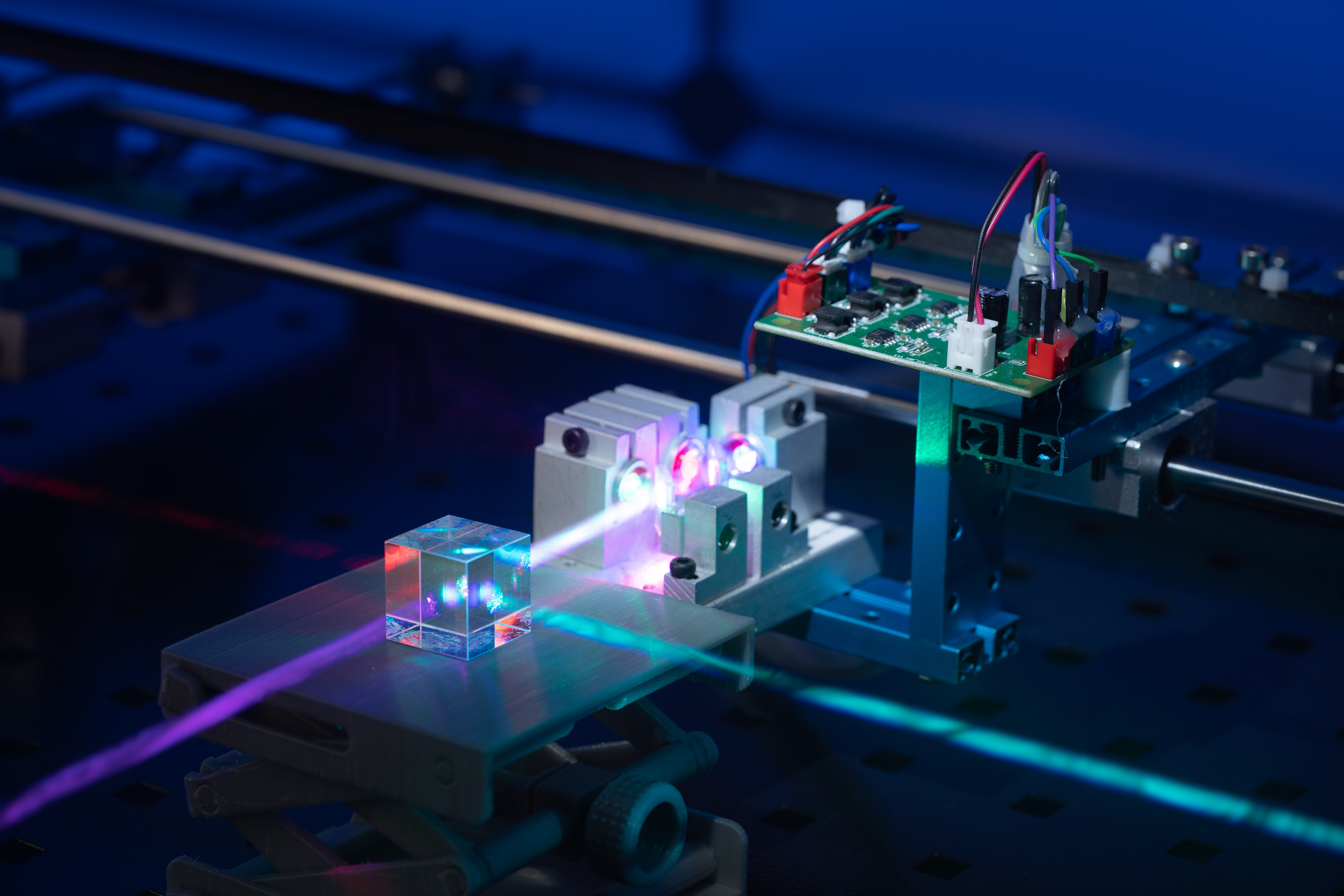 Symbolbild: Laseroptischer Versuchsaufbau